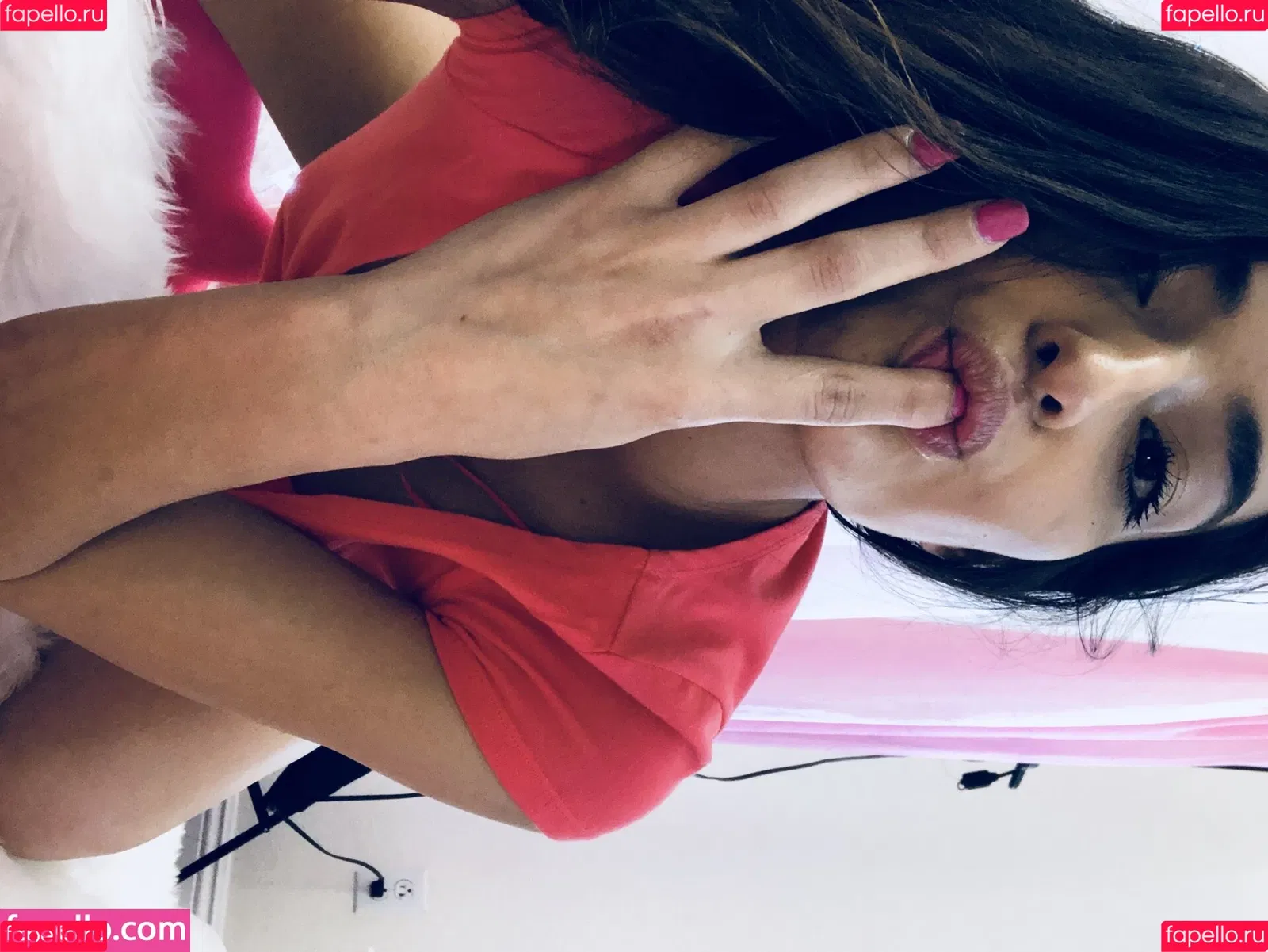 Emily Willis / emilywillisx3 / emilywillisxoxo / emilywillisxxx Onlyfans Photo Gallery 