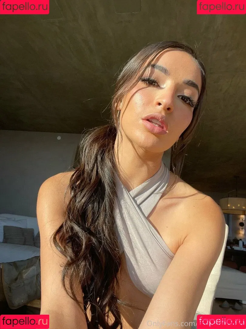 Emily Willis / emilywillisx3 / emilywillisxoxo / emilywillisxxx Onlyfans Photo Gallery 