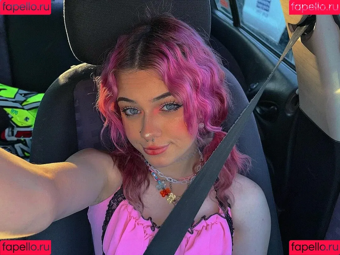 Siamayll / babe.girl69 / egirll_69 / xxllbae Onlyfans Photo Gallery 