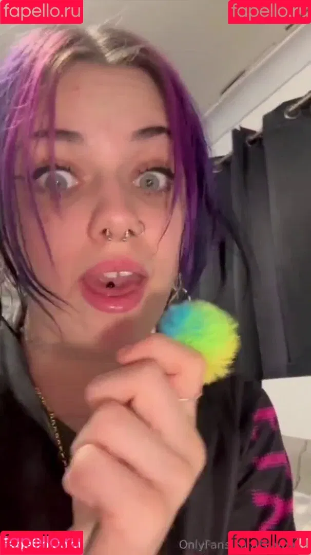 Siamayll / babe.girl69 / egirll_69 / xxllbae Onlyfans Photo Gallery 