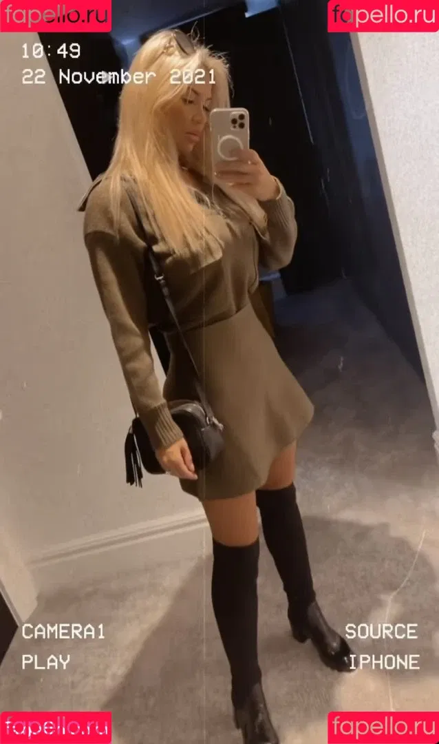 Christine McGuinness / mrscmcguinness Onlyfans Photo Gallery 