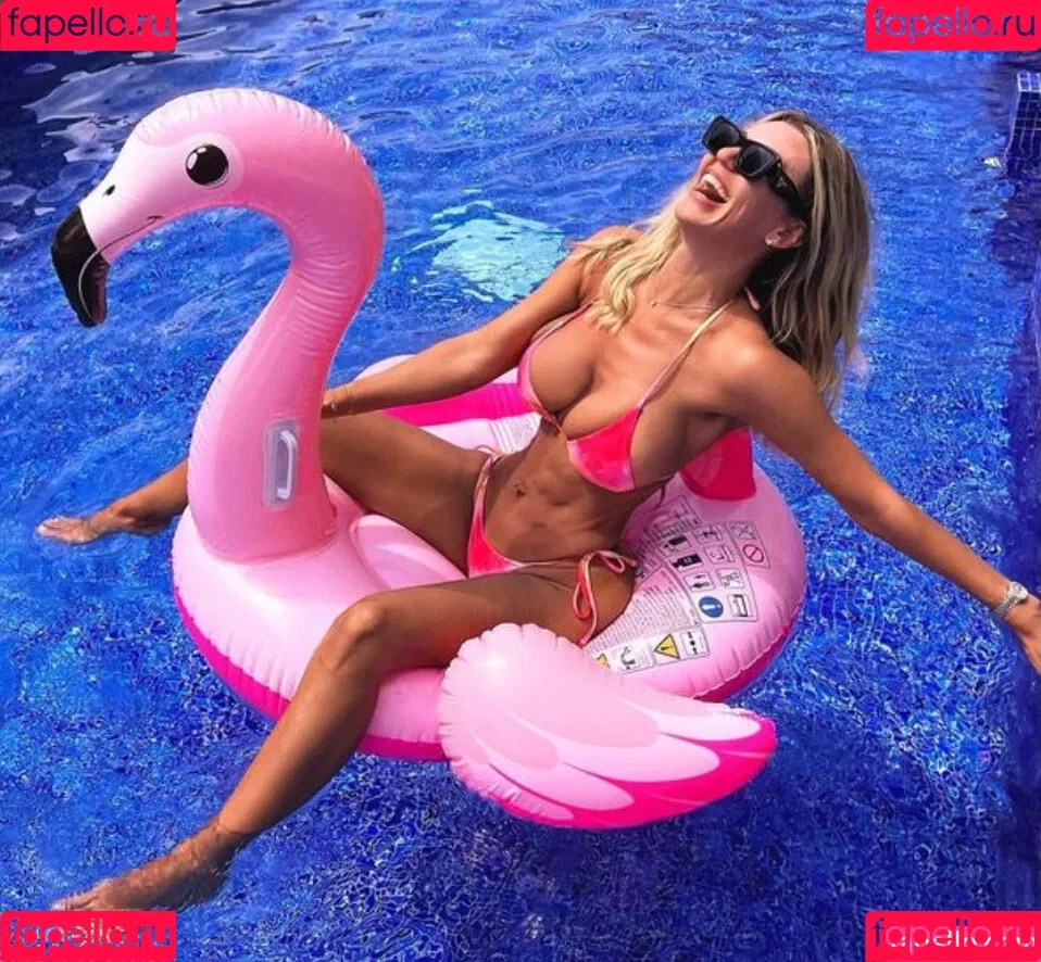 Christine McGuinness / mrscmcguinness Onlyfans Photo Gallery 