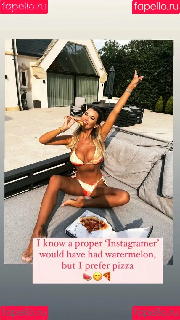 Christine McGuinness / mrscmcguinness Onlyfans Photo Gallery 