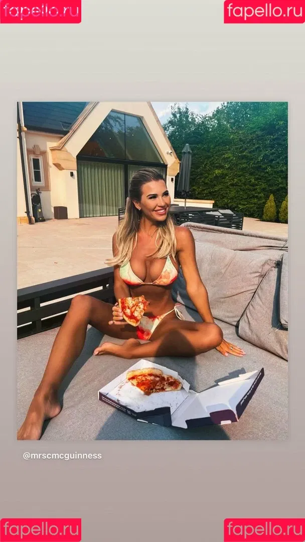 Christine McGuinness / mrscmcguinness Onlyfans Photo Gallery 