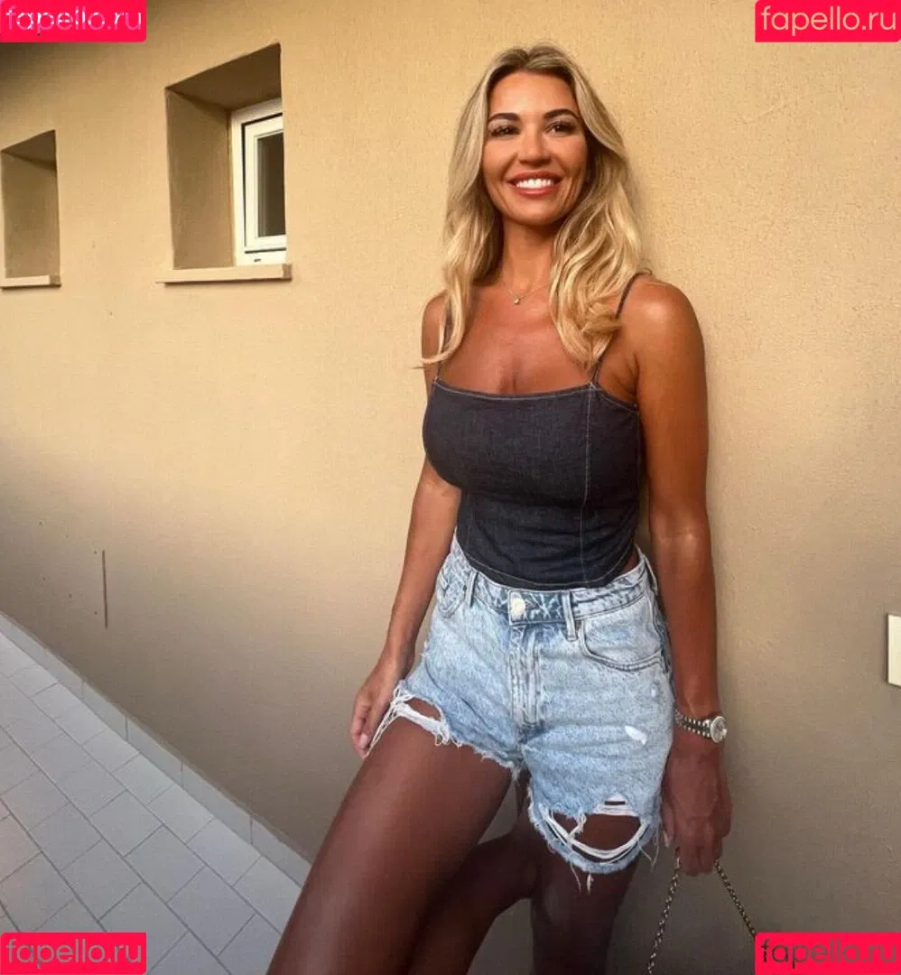 Christine McGuinness / mrscmcguinness Onlyfans Photo Gallery 