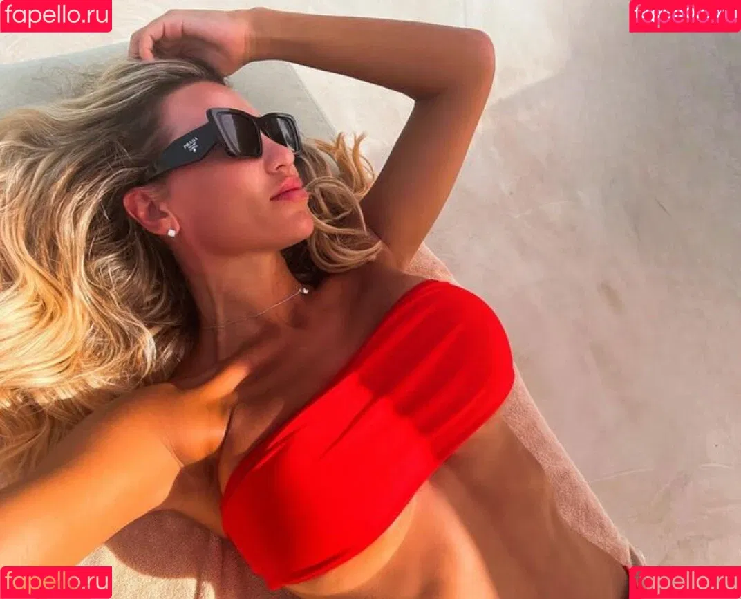Christine McGuinness / mrscmcguinness Onlyfans Photo Gallery 
