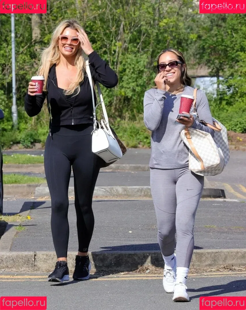 Christine McGuinness / mrscmcguinness Onlyfans Photo Gallery 