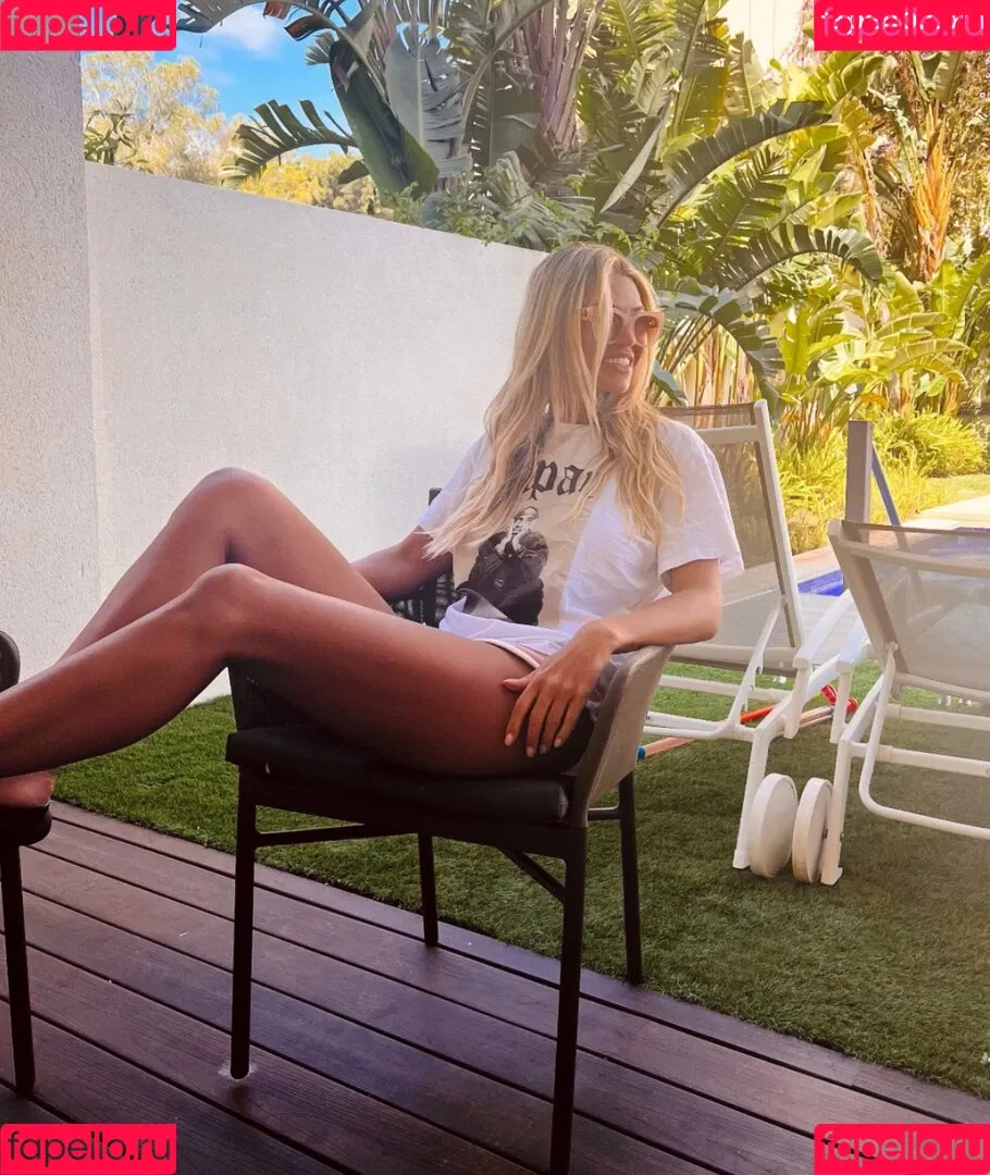 Christine McGuinness / mrscmcguinness Onlyfans Photo Gallery 