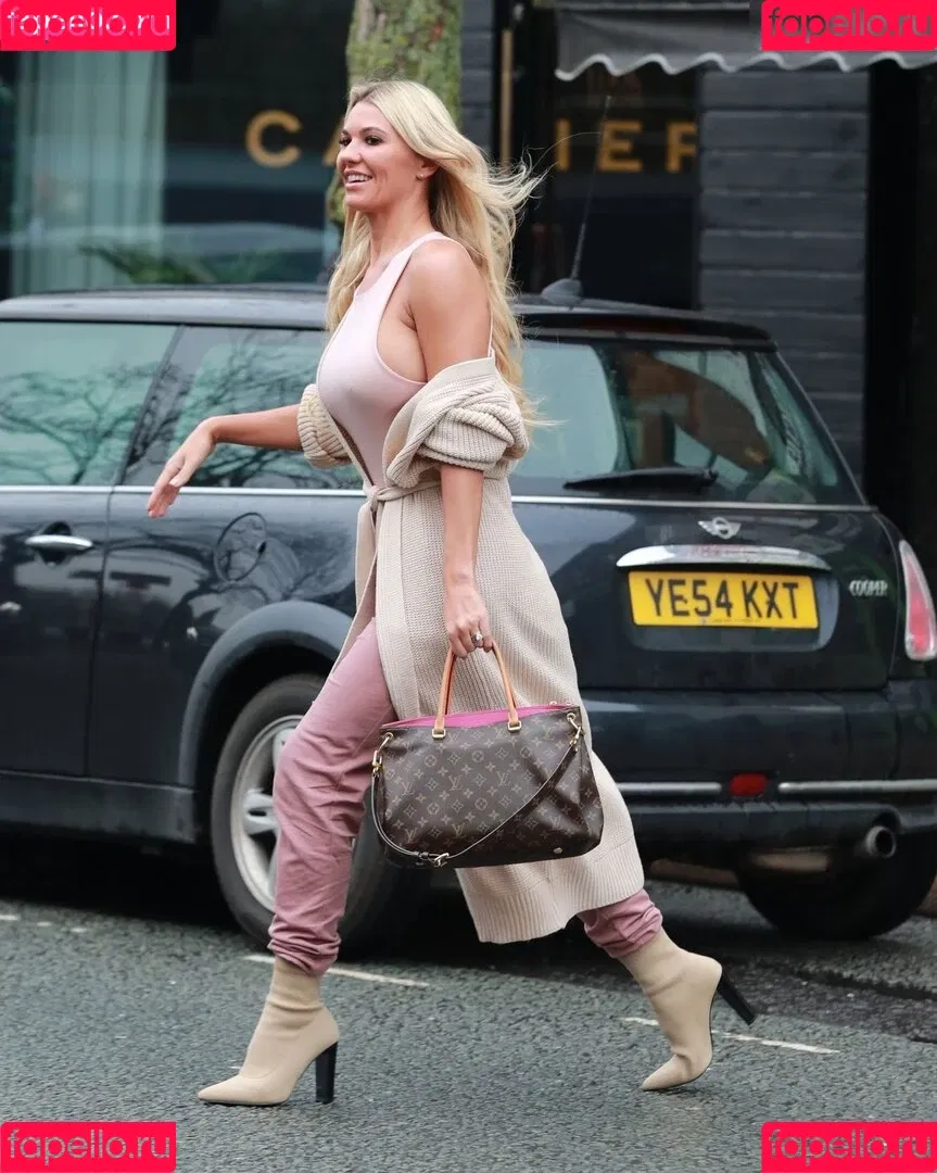 Christine McGuinness / mrscmcguinness Onlyfans Photo Gallery 