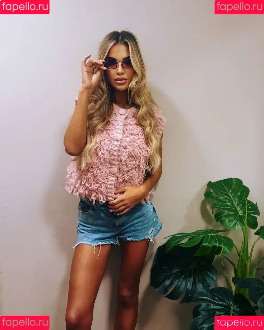 Christine McGuinness / mrscmcguinness Onlyfans Photo Gallery 