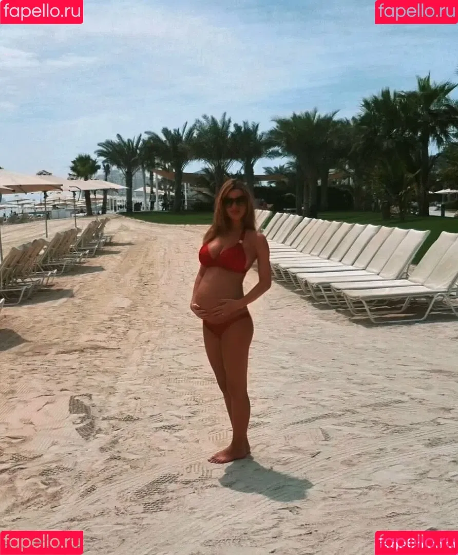 Christine McGuinness / mrscmcguinness Onlyfans Photo Gallery 
