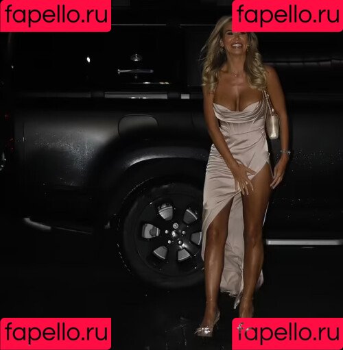 Christine McGuinness / mrscmcguinness Onlyfans Photo Gallery 