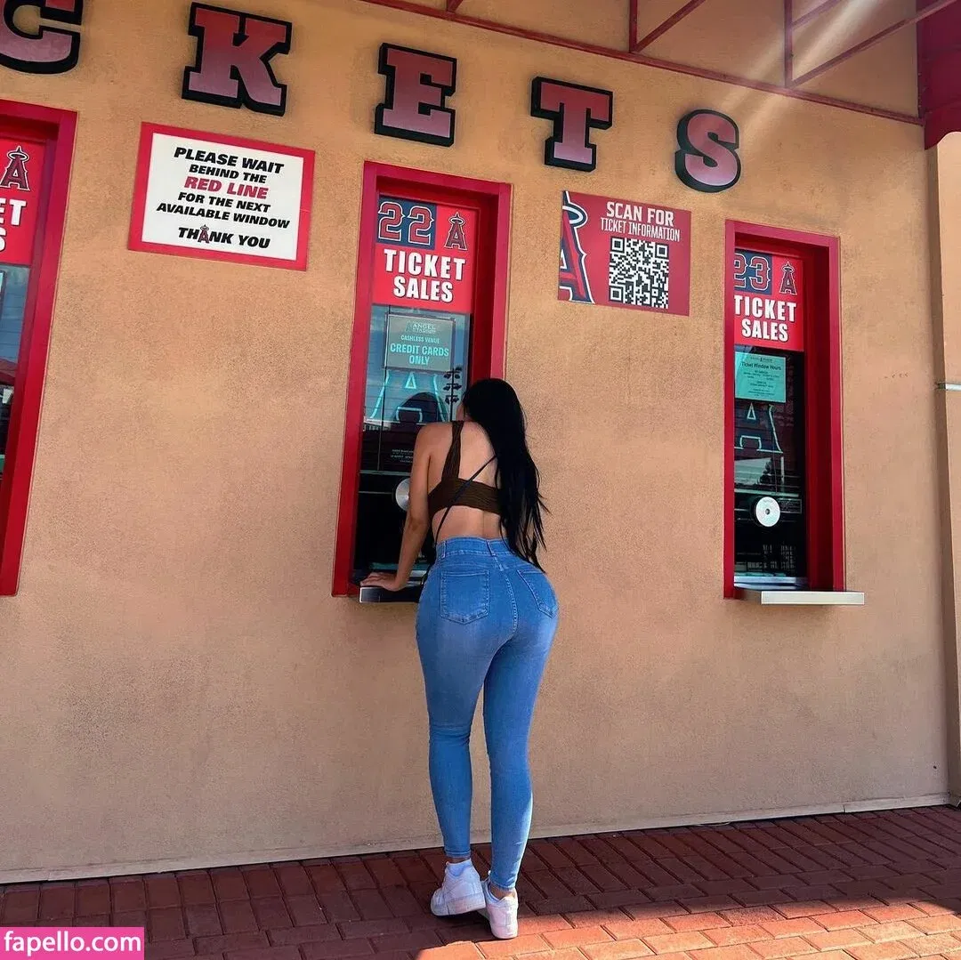 Ssunbiki Onlyfans Photo Gallery 