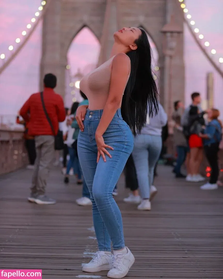 Ssunbiki Onlyfans Photo Gallery 