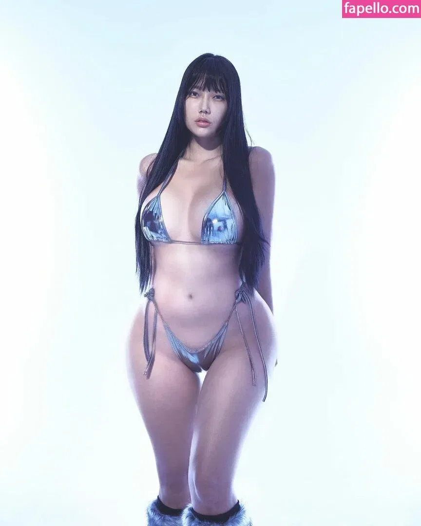 Ssunbiki Onlyfans Photo Gallery 