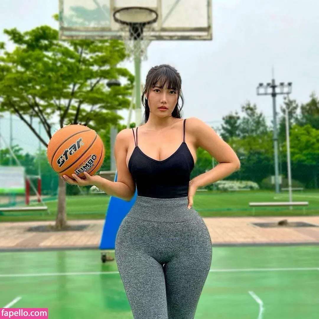 Ssunbiki Onlyfans Photo Gallery 