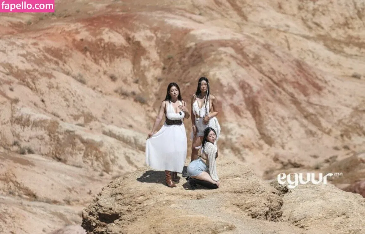 Ssunbiki Onlyfans Photo Gallery 