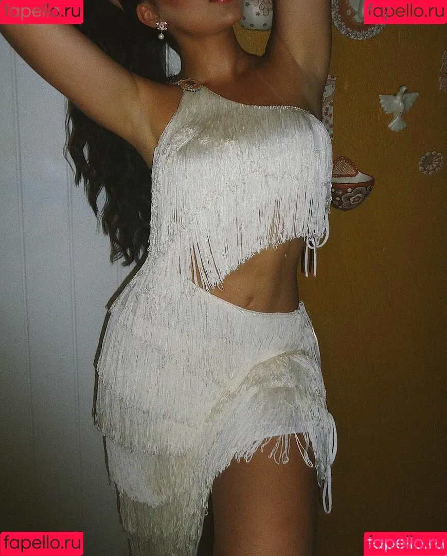Vivi Wanderley / vivi / vivitarantino Onlyfans Photo Gallery 
