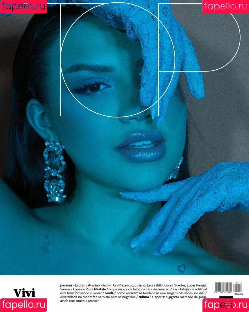 Vivi Wanderley / vivi / vivitarantino Onlyfans Photo Gallery 