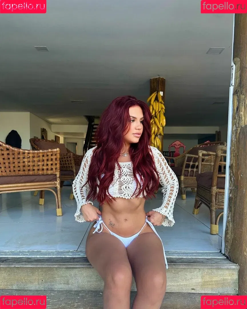Vivi Wanderley / vivi / vivitarantino Onlyfans Photo Gallery 