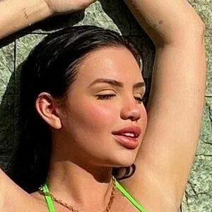 Vivi Wanderley / vivi / vivitarantino Onlyfans Photo Gallery 