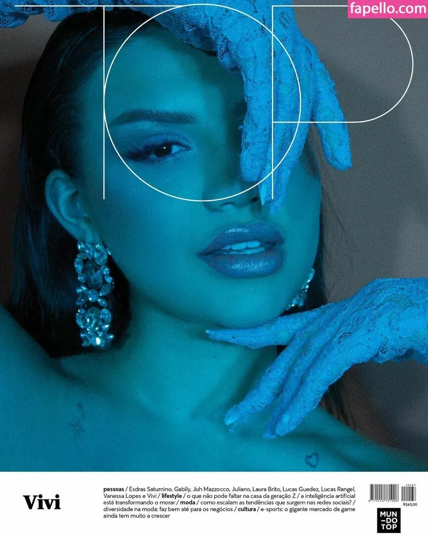 Vivi Wanderley / vivi / vivitarantino Onlyfans Photo Gallery 