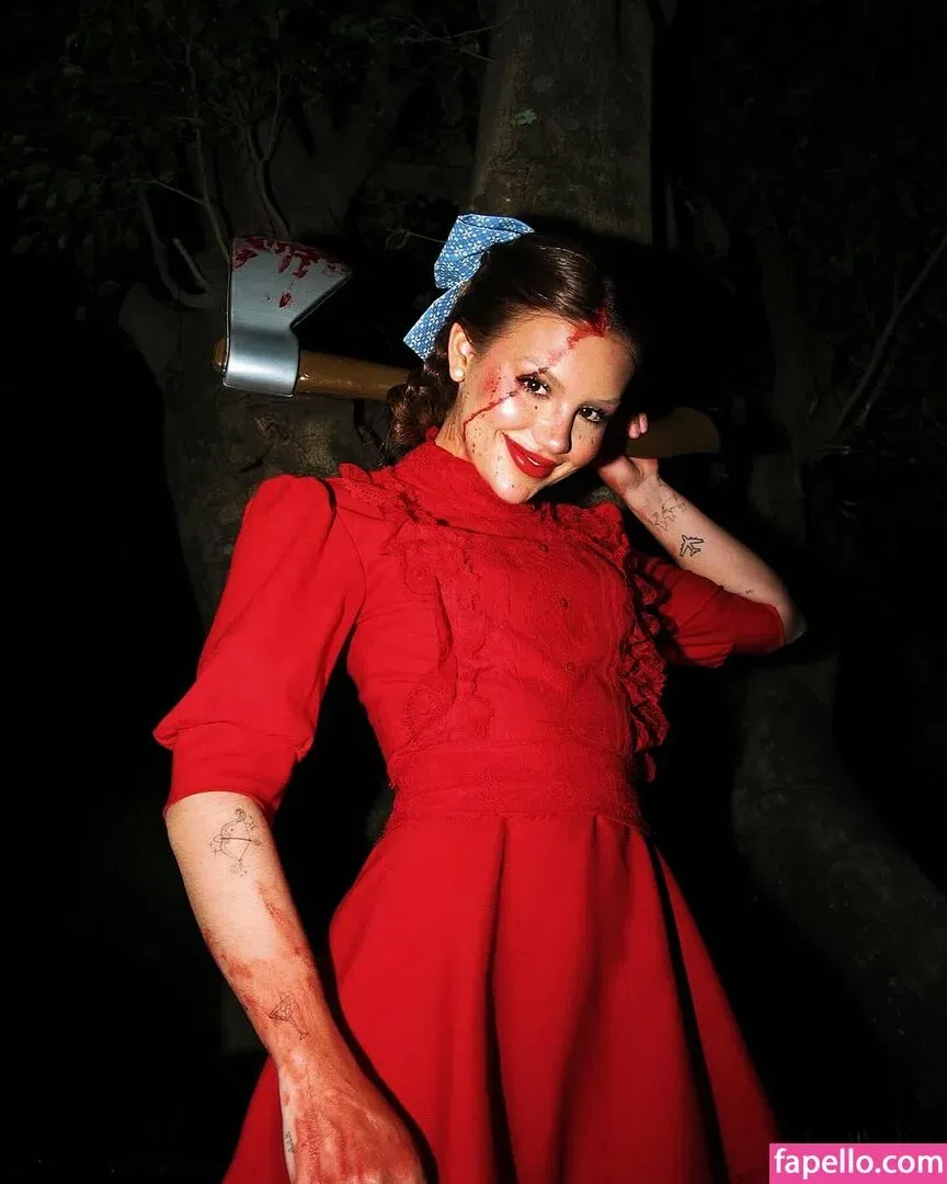 Vivi Wanderley / vivi / vivitarantino Onlyfans Photo Gallery 