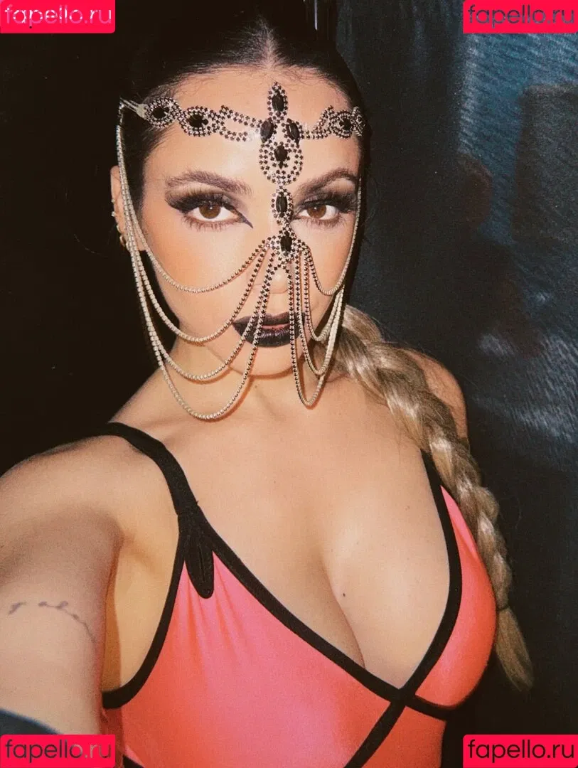 Cloe Greco / cloegreco / clowi Onlyfans Photo Gallery 