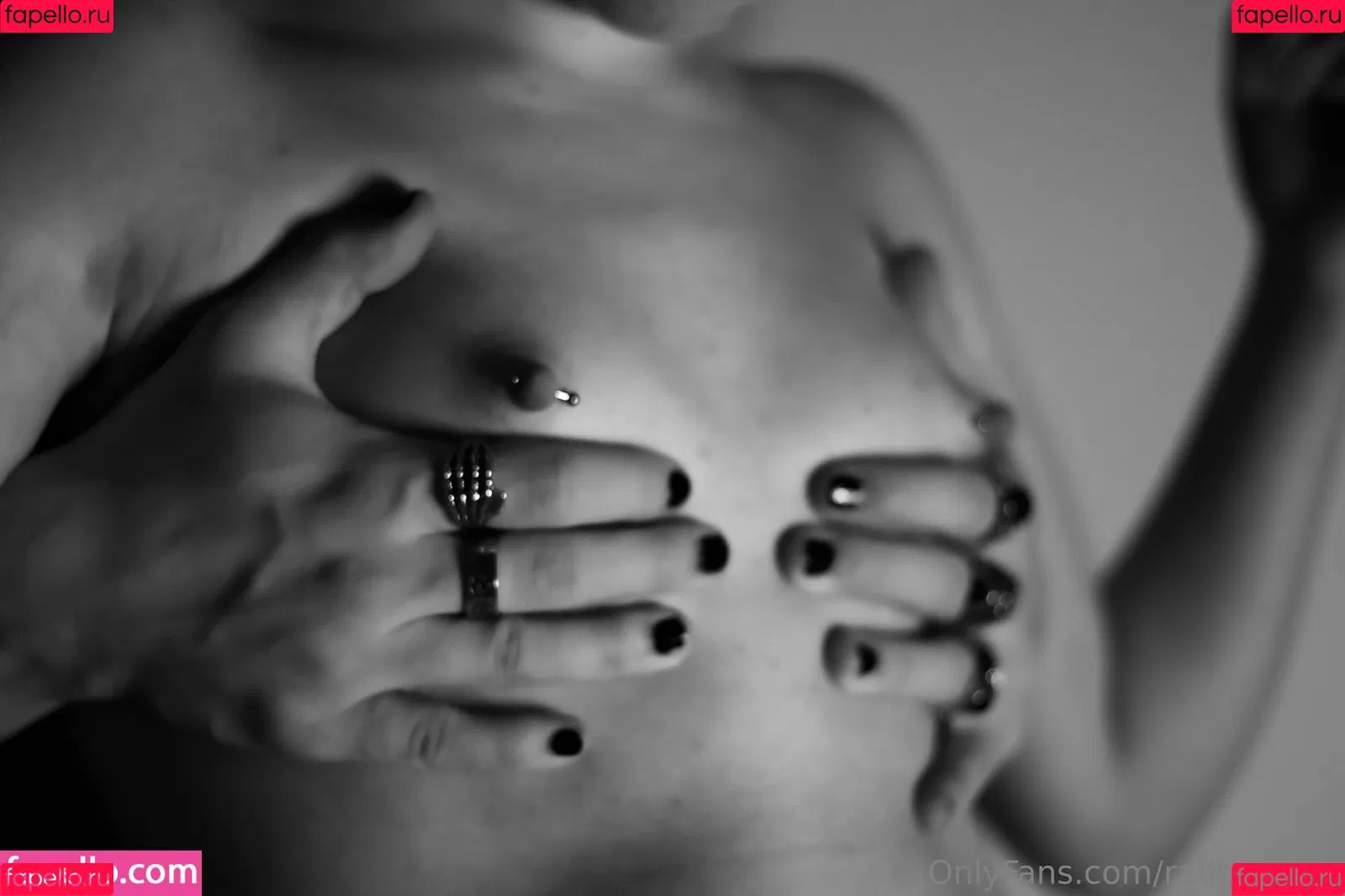 rabb1t.gutz / rabb1tgut / rabb1tguts Onlyfans Photo Gallery 