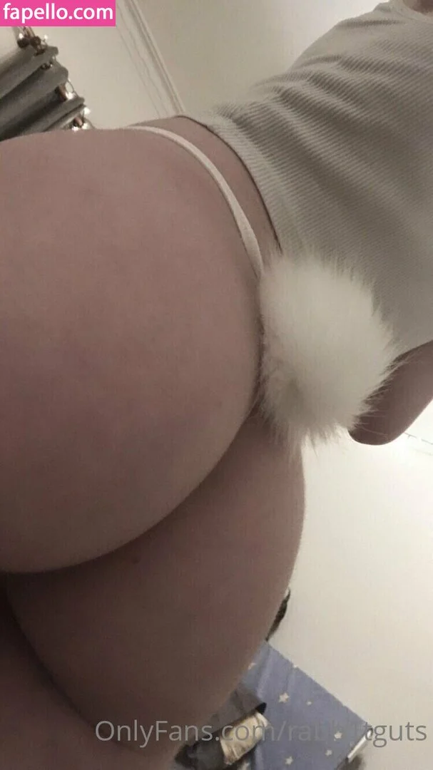 rabb1t.gutz / rabb1tgut / rabb1tguts Onlyfans Photo Gallery 