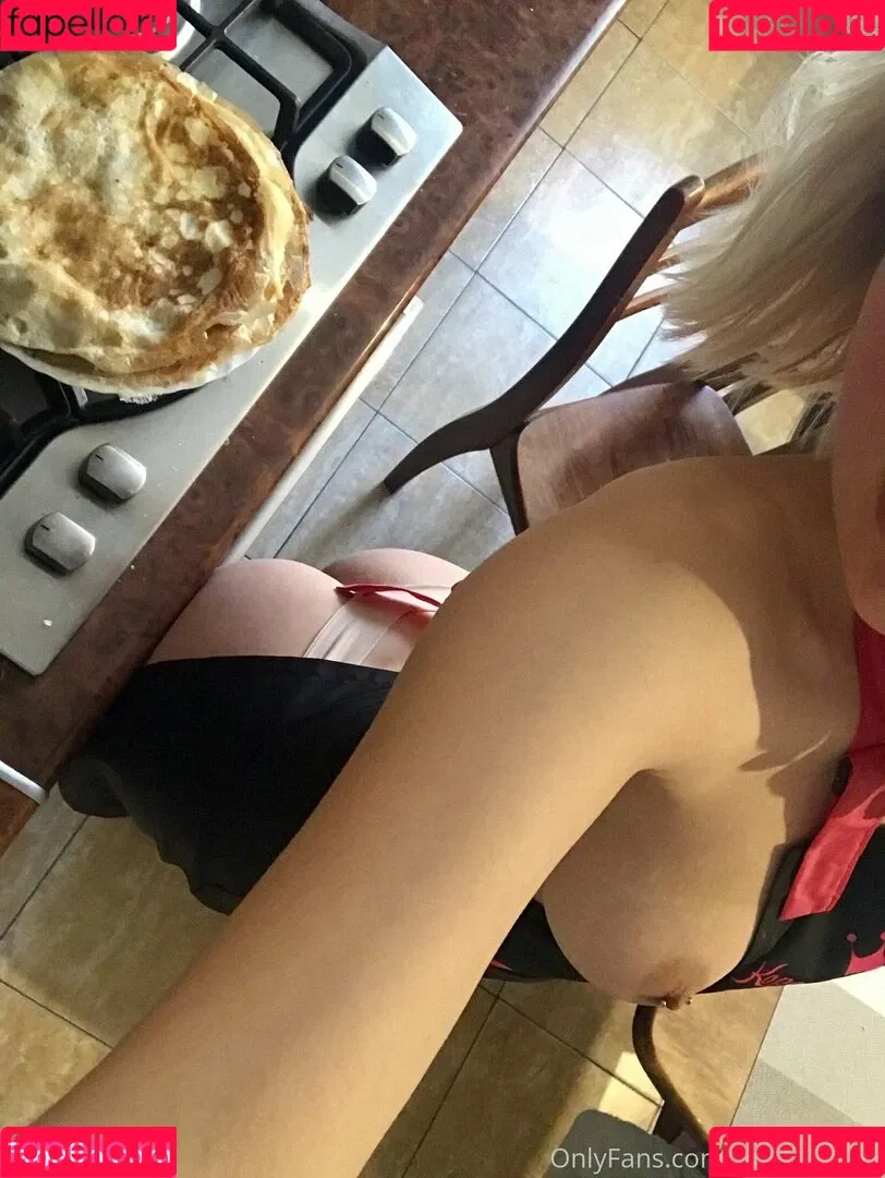 Mira David / model_mira / yummy.mira Onlyfans Photo Gallery 