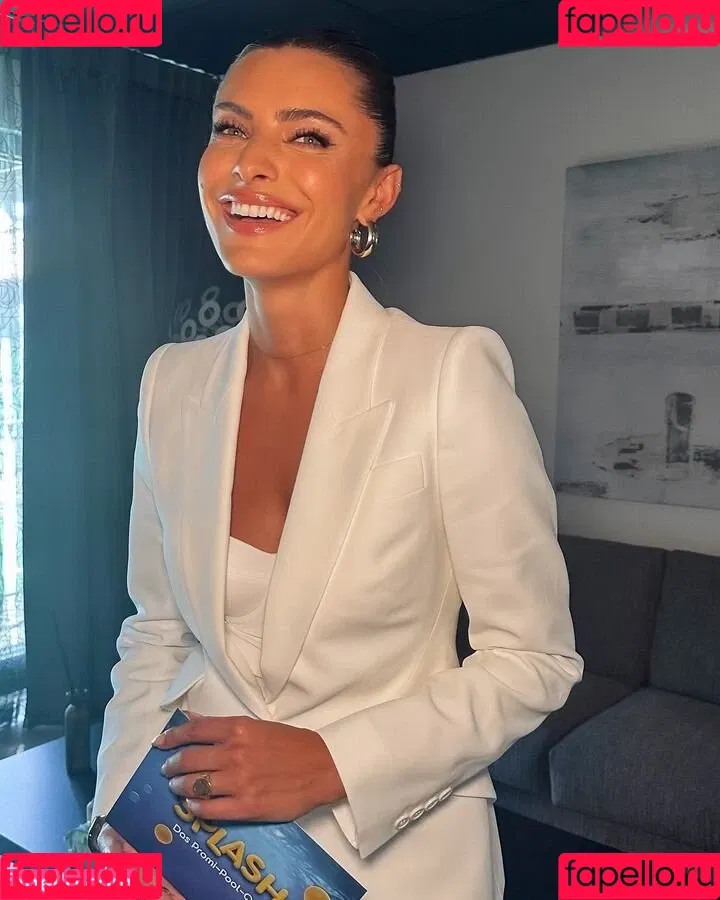 Sophia Thomalla / sophiathomalla / thomallasophia Onlyfans Photo Gallery 