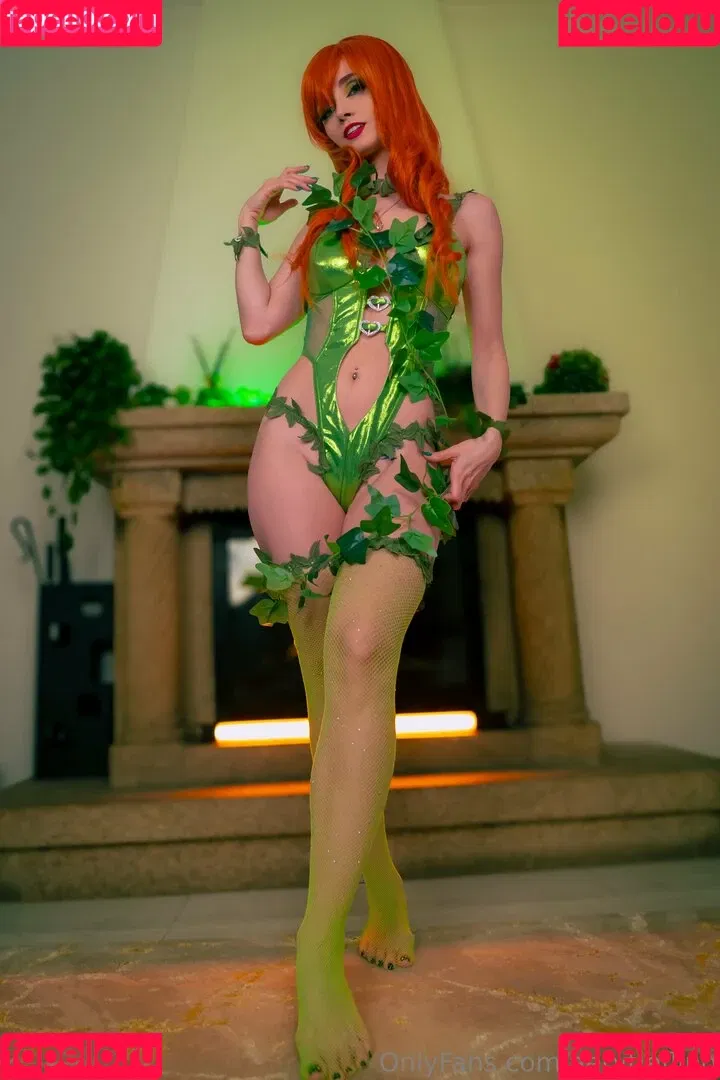 Aery Tiefling / aerytiefling / aerytieflingcosplay Onlyfans Photo Gallery 