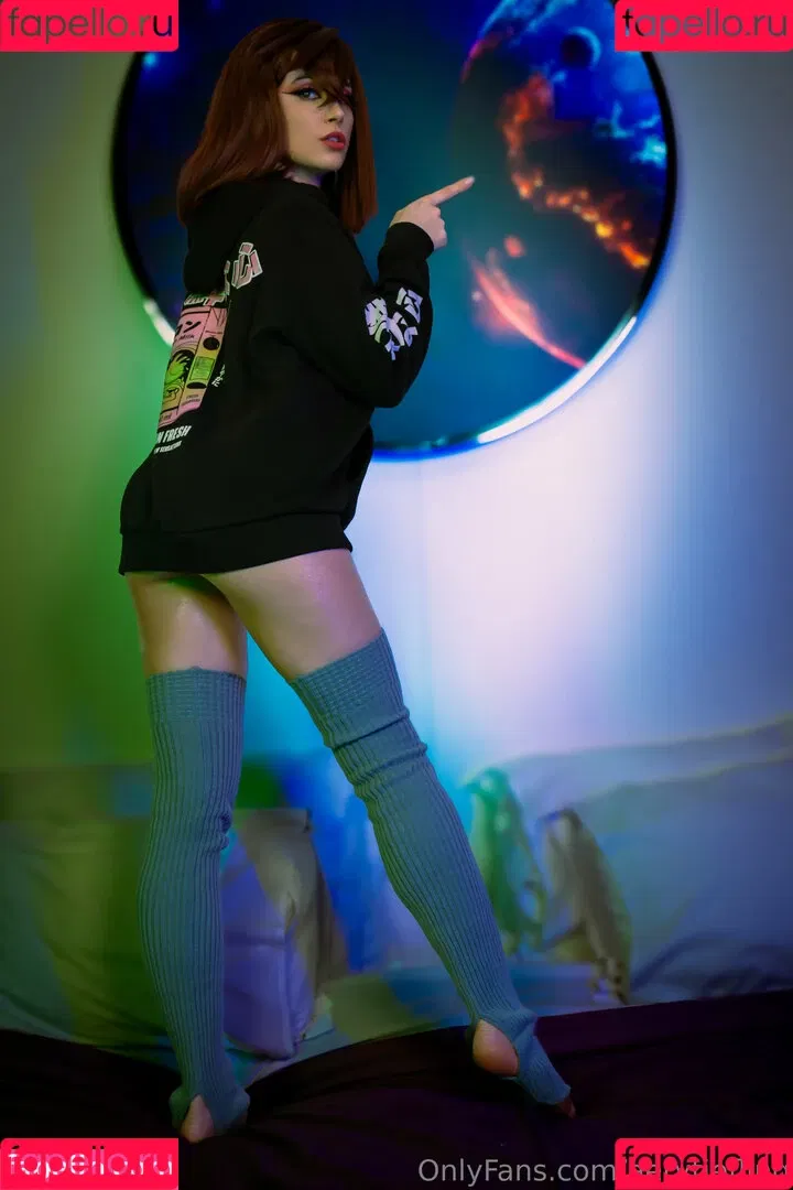 Aery Tiefling / aerytiefling / aerytieflingcosplay Onlyfans Photo Gallery 