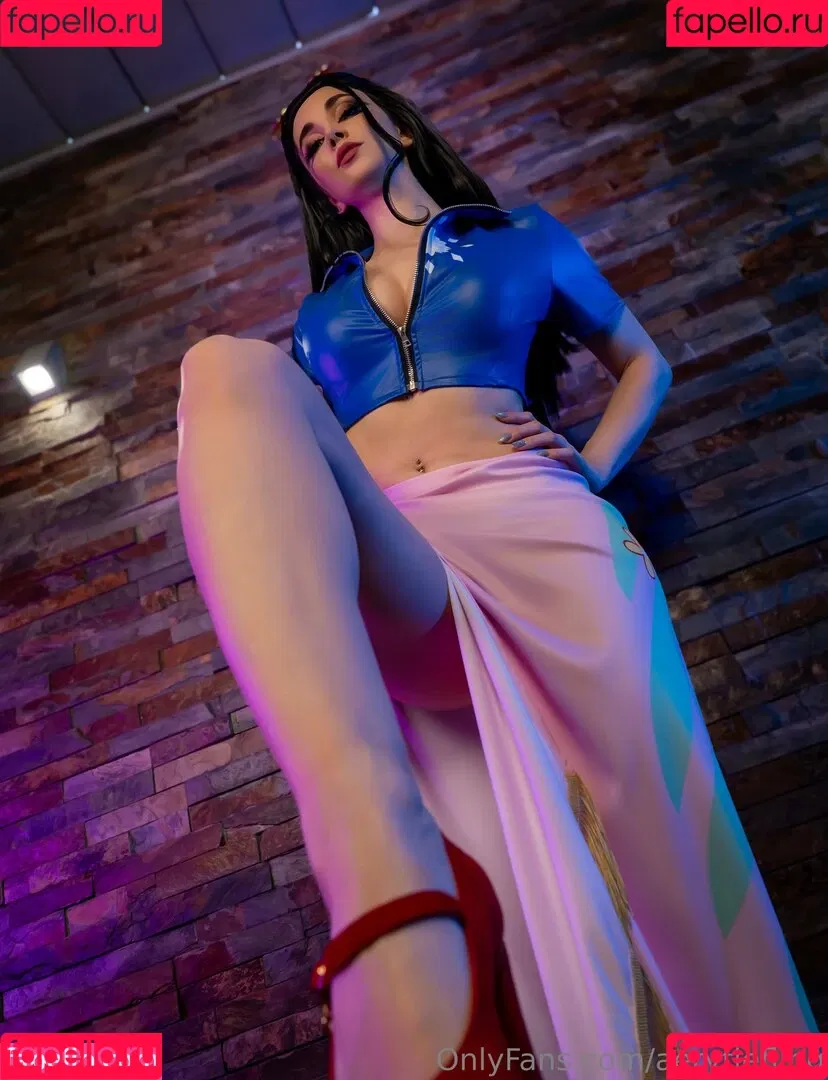 Aery Tiefling / aerytiefling / aerytieflingcosplay Onlyfans Photo Gallery 