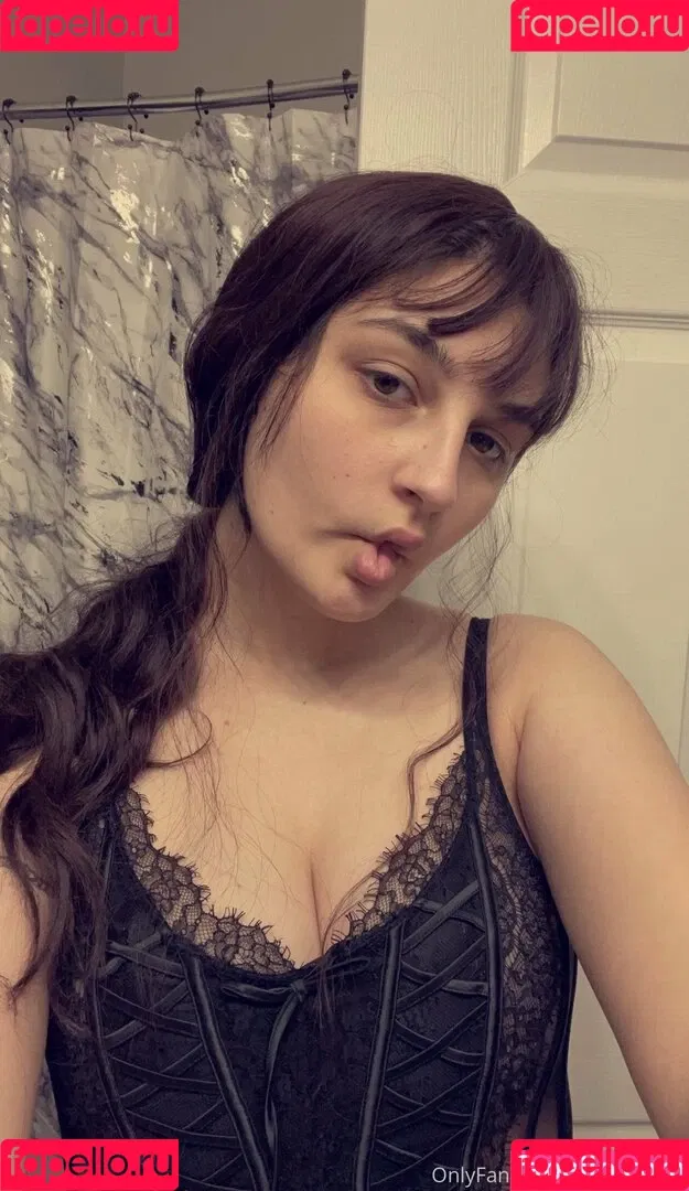 alex.hazell / alexhazellx Onlyfans Photo Gallery 