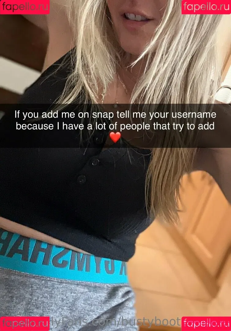 blondebaddies1 / bustybootyblonde Onlyfans Photo Gallery 
