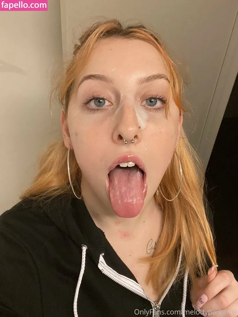 iloveconch / melodyparker69 Onlyfans Photo Gallery 