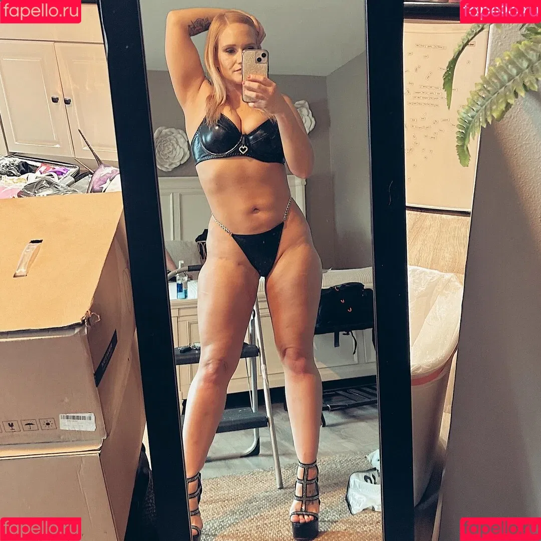 Shazza McKenzie / ShazzaMcKenzie / shaylamckenzie / shazza_mckenzie Onlyfans Photo Gallery 