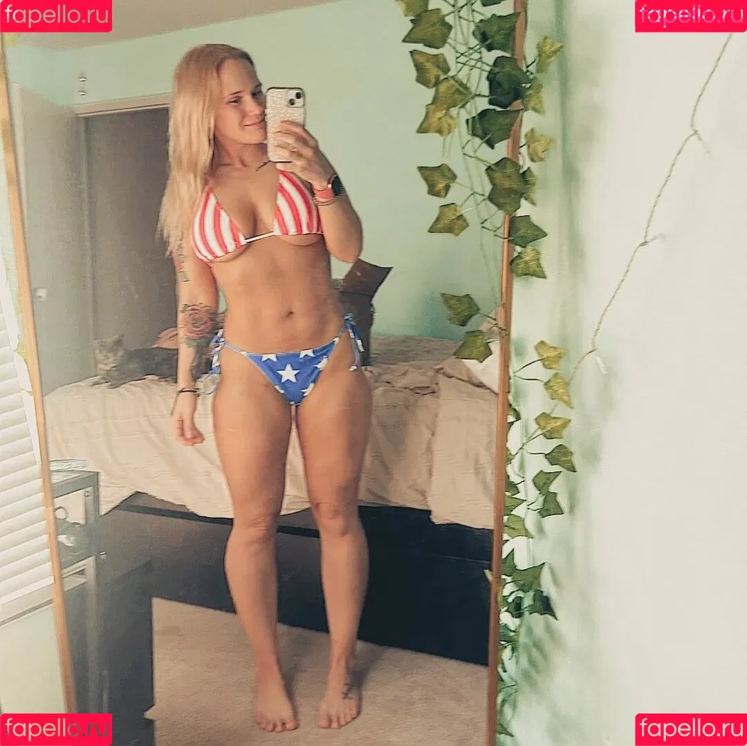 Shazza McKenzie / ShazzaMcKenzie / shaylamckenzie / shazza_mckenzie Onlyfans Photo Gallery 