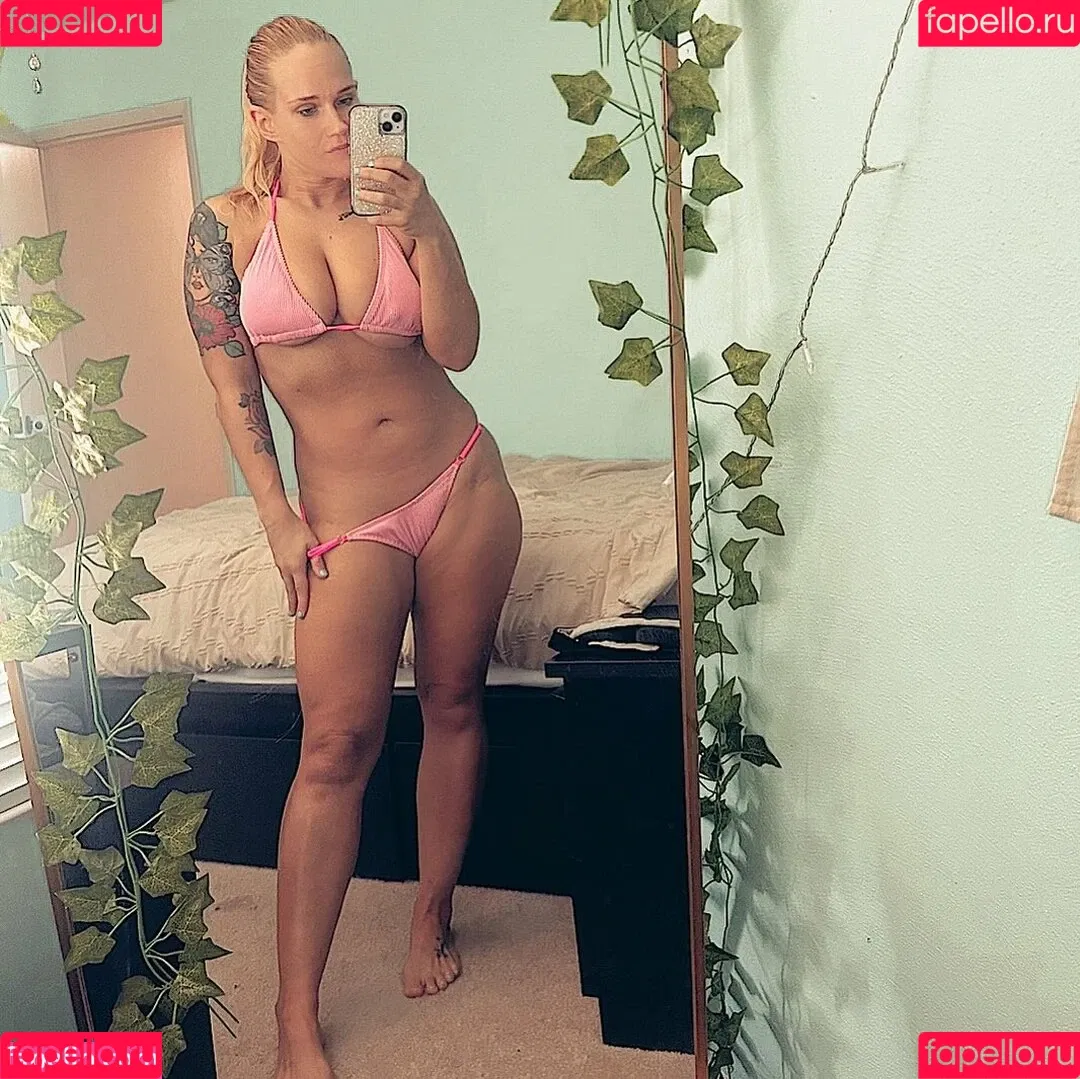 Shazza McKenzie / ShazzaMcKenzie / shaylamckenzie / shazza_mckenzie Onlyfans Photo Gallery 