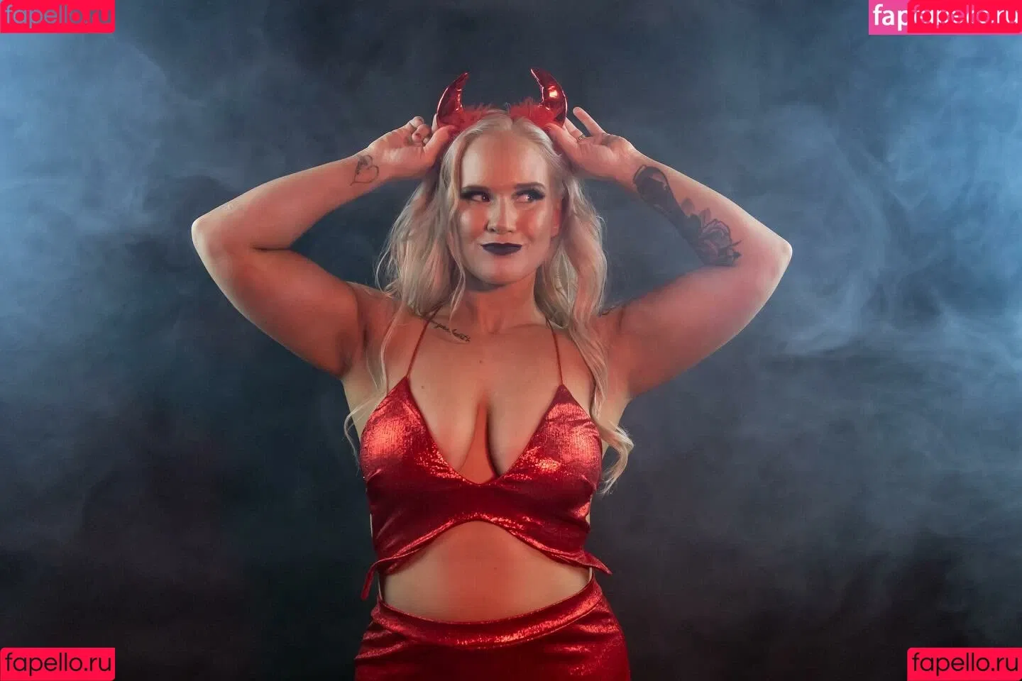 Shazza McKenzie / ShazzaMcKenzie / shaylamckenzie / shazza_mckenzie Onlyfans Photo Gallery 