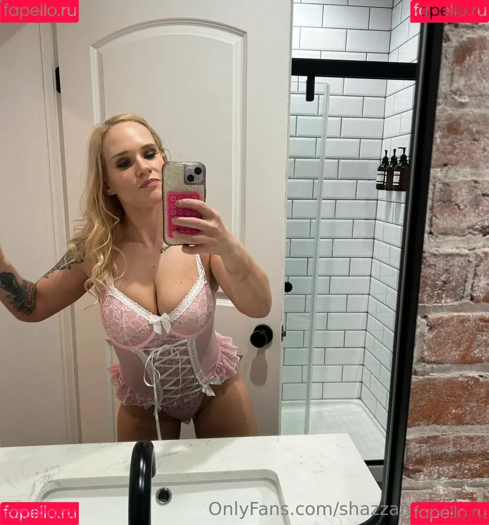 Shazza McKenzie / ShazzaMcKenzie / shaylamckenzie / shazza_mckenzie Onlyfans Photo Gallery 