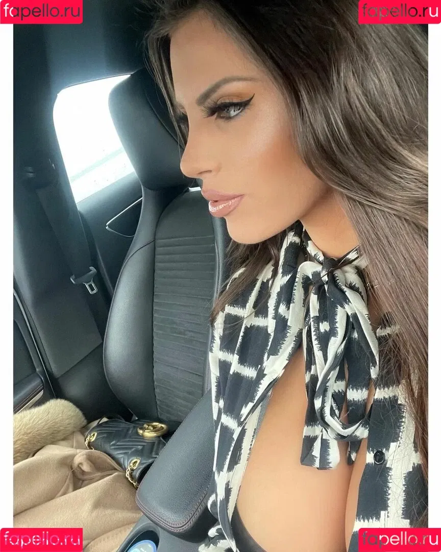 Marija Meglaj / marija_meglaj / marijameglaj Onlyfans Photo Gallery 