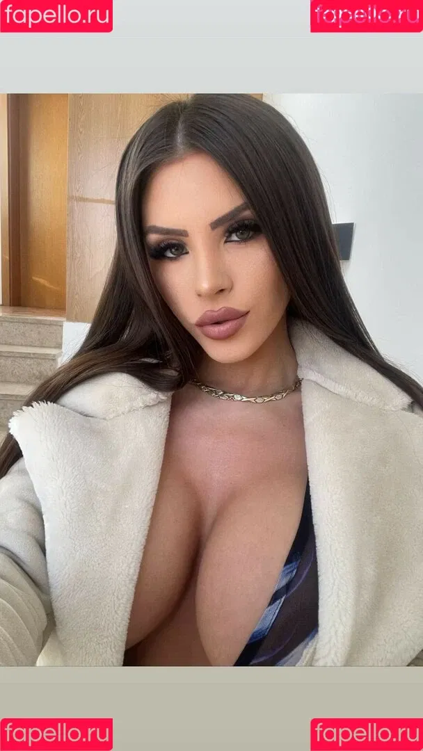 Marija Meglaj / marija_meglaj / marijameglaj Onlyfans Photo Gallery 