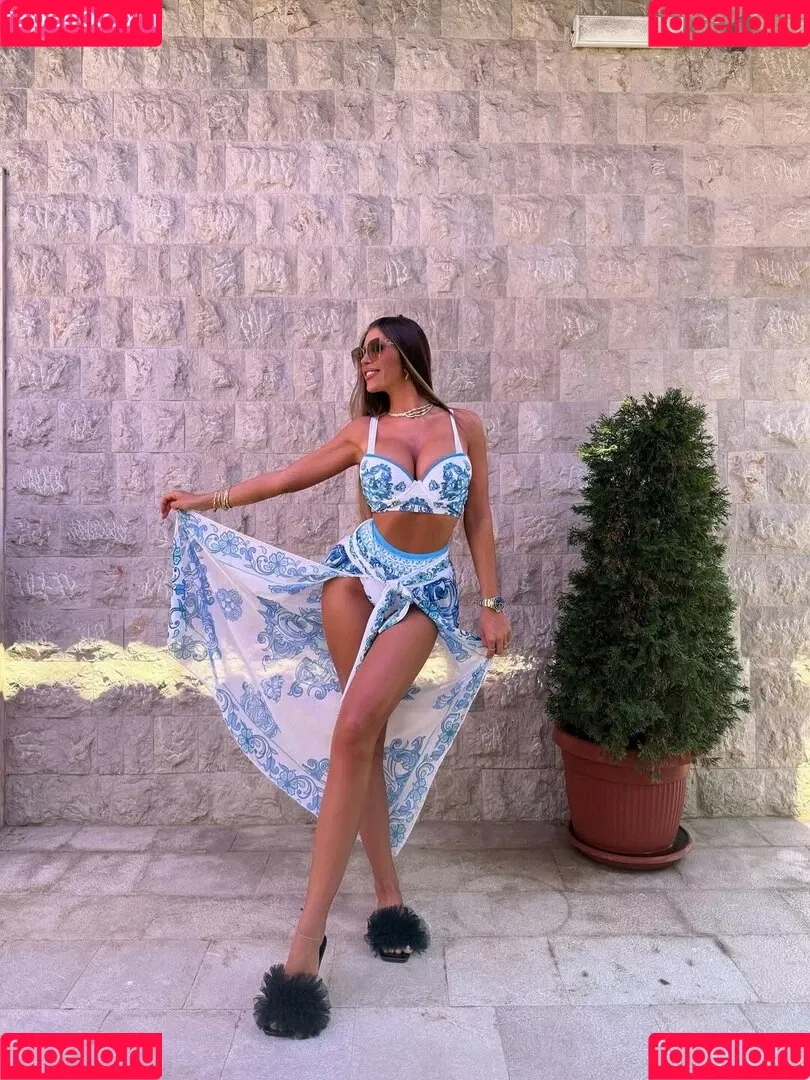 Marija Meglaj / marija_meglaj / marijameglaj Onlyfans Photo Gallery 