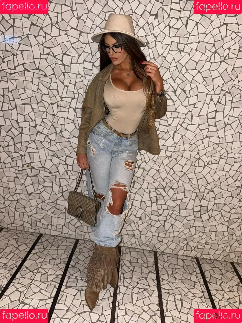 Marija Meglaj / marija_meglaj / marijameglaj Onlyfans Photo Gallery 