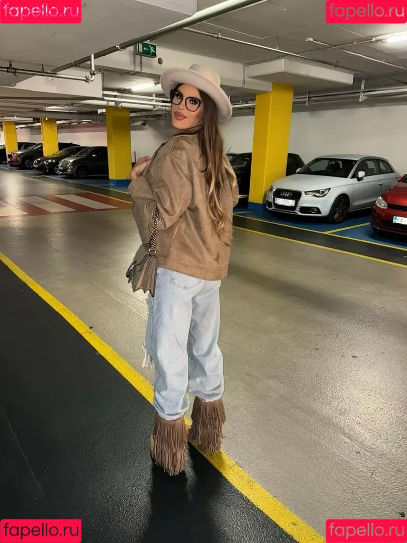 Marija Meglaj / marija_meglaj / marijameglaj Onlyfans Photo Gallery 