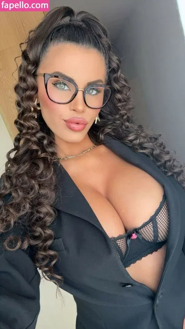 Marija Meglaj / marija_meglaj / marijameglaj Onlyfans Photo Gallery 