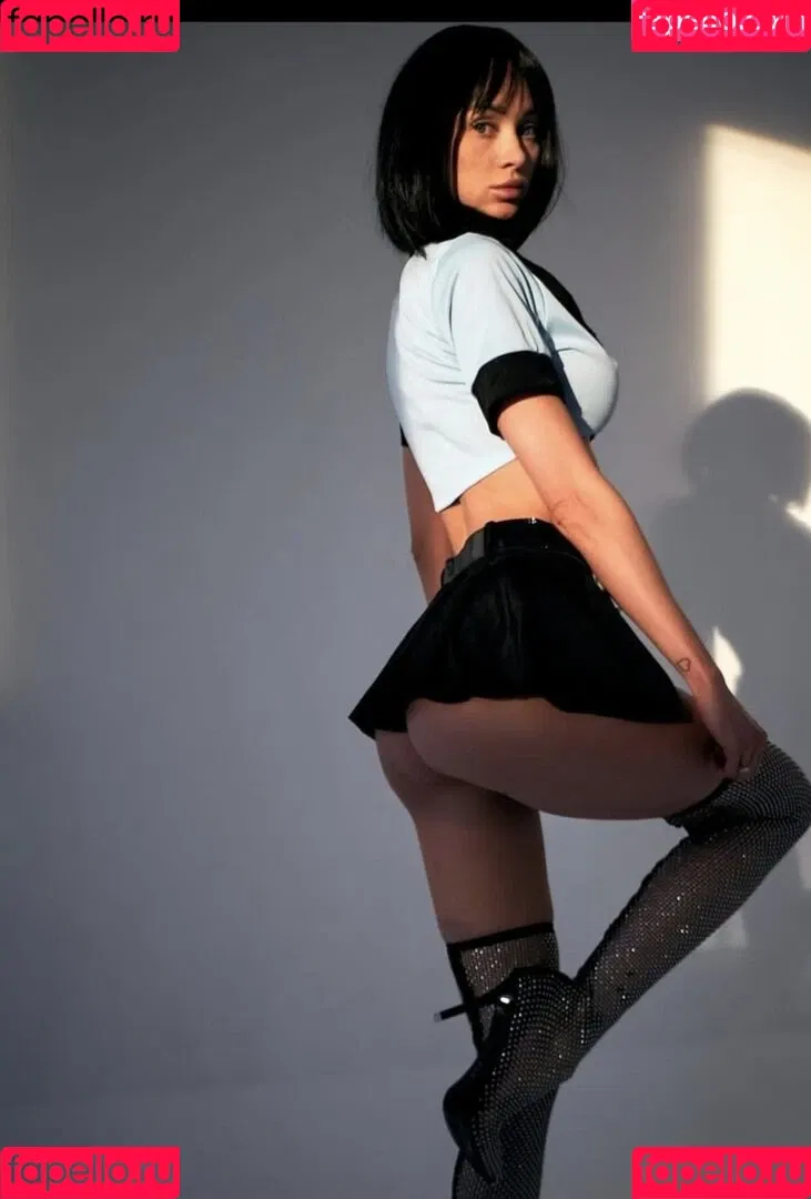Yulchikbb / Yuliya Ekaterinburg Onlyfans Photo Gallery 